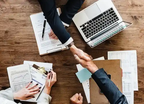 B2B partnership
